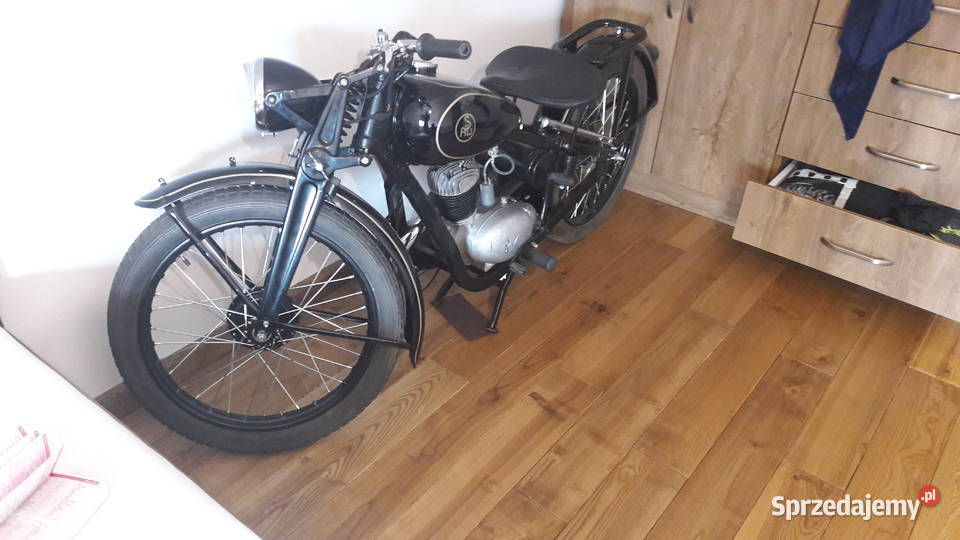 Shl m04 nie m05 sokol wfm