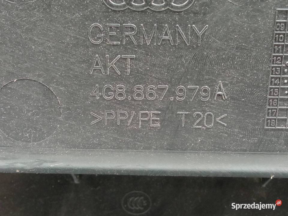 OSŁONA TACPIERKA KLAPY PASA TYŁ KPL 4G8867979A Osłony i zaślepki