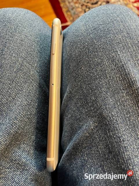 Do sprzedania iphone SE 2020 stan idealny Warszawa