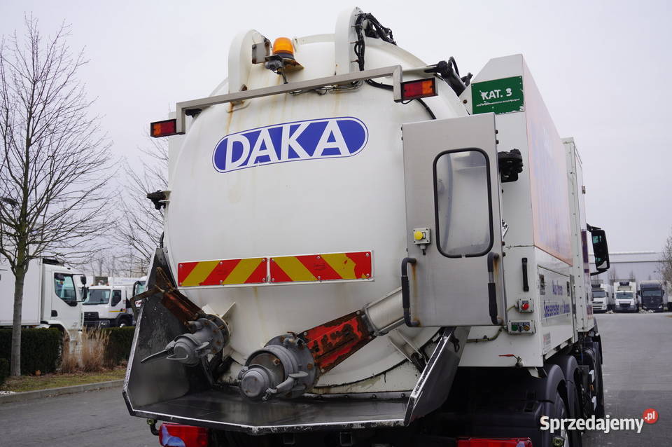 Zabudowa Holzmann Fahrzeugbau HBS 2812000 Rok produkcji 2010 małopolskie Kraków