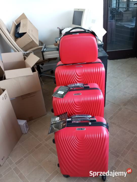Komplet walizek z kuferkiem na 4 kołach z abs Lublin