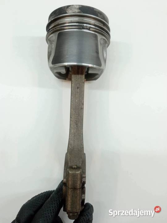TŁOK 18R2 16 TDI 18R2 16 TDI Seat Altea I 2004 Blok silnika sprzedam