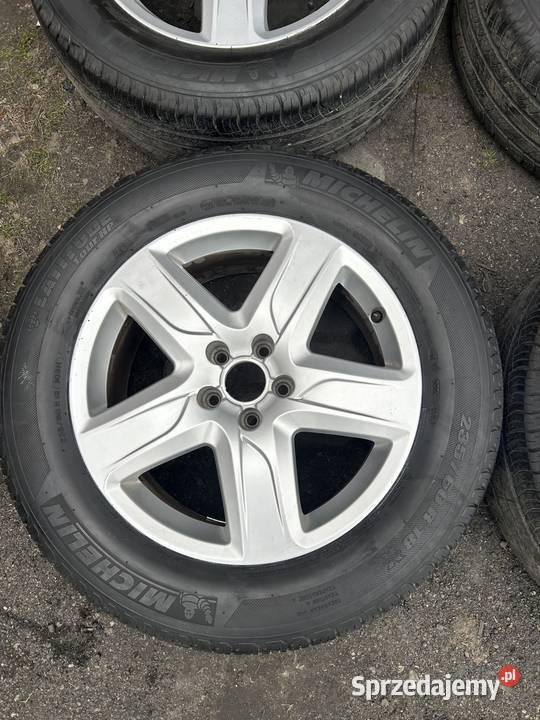 Koła Audi Q5 18 23560 18 komplet Łęczna
