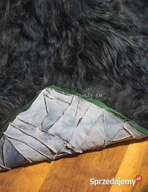 Narzuta ze skóry owczej islandzkiej butelkowa Szaflary