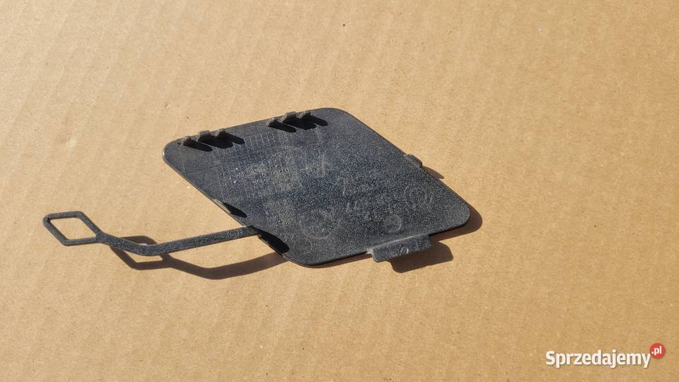 BMW F30 2011 ZAŚLEPKA HAKA ZDERZAKA TYŁ