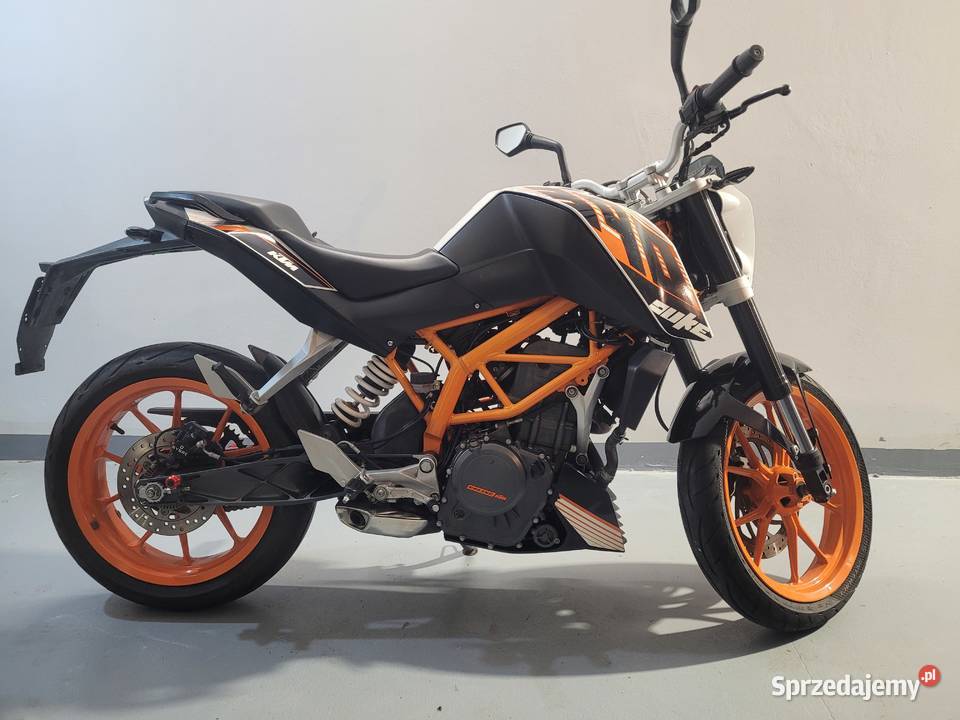KTM 390 DUKE ABS 1 rej 2015 13 100 Stare Babice
