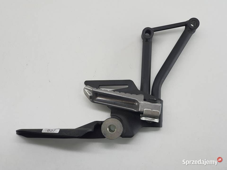 KAWASAKI Z125 SET PODNÓŻEK PASAŻERA TYŁ PRAWY Janowice