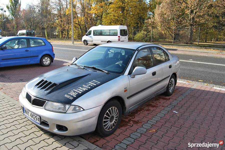 Mitsubishi Carisma 18 GDI Warszawa sprzedam