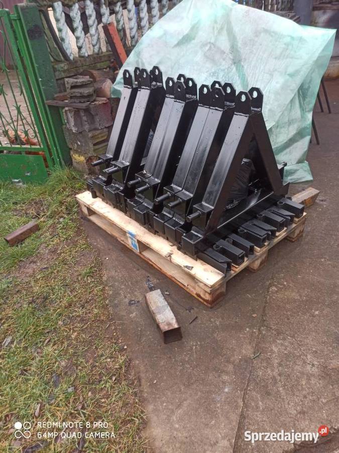 Paleciak do ciągnika