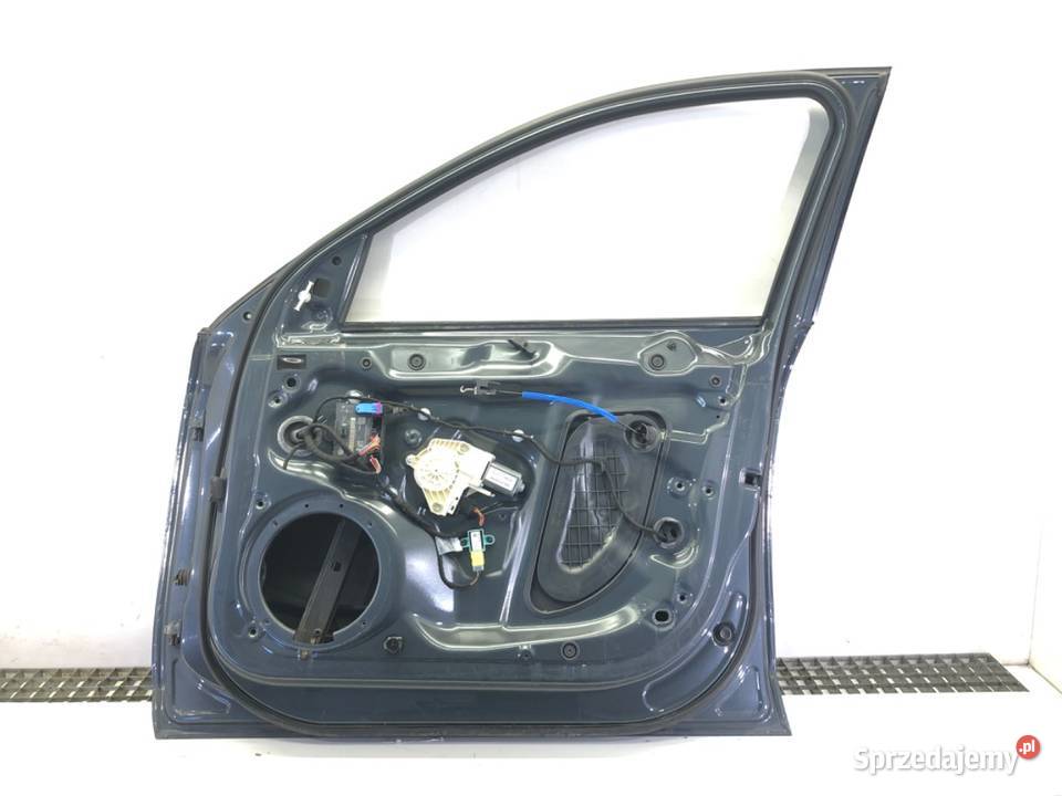 DRZWI PRAWY PRZÓD AUDI A4 B8 Kombi 0715