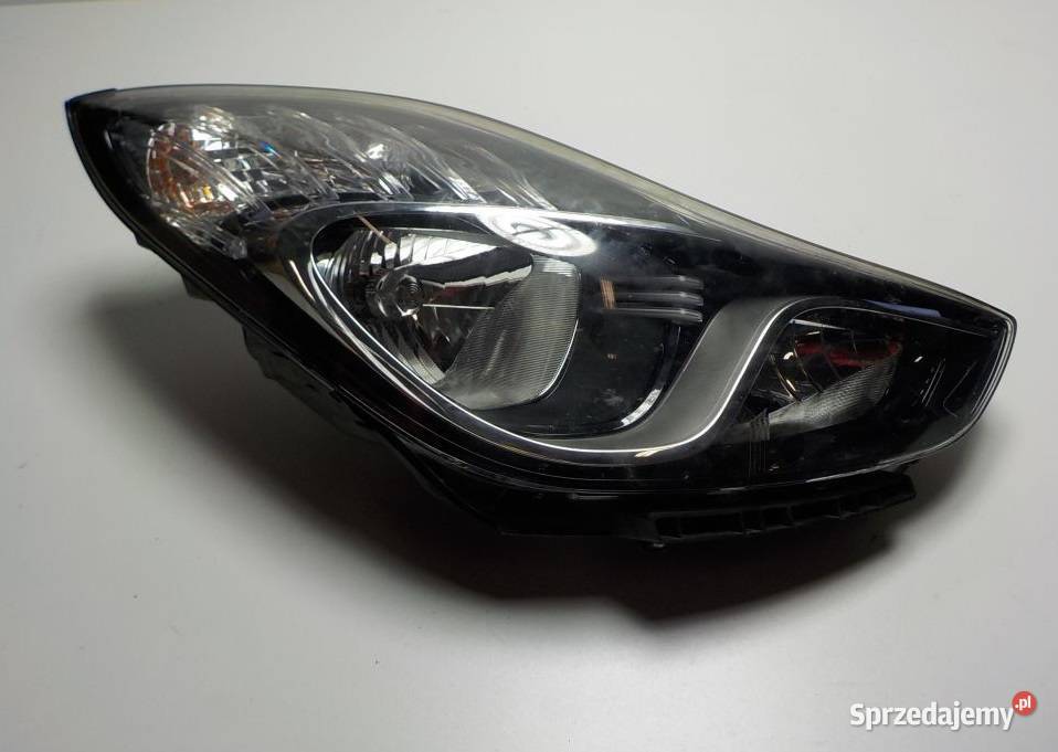 LAMPA PRAWA PRZÓD HYUNDAI Ix20 JC 921021K wielkopolskie Nowy Tomyśl