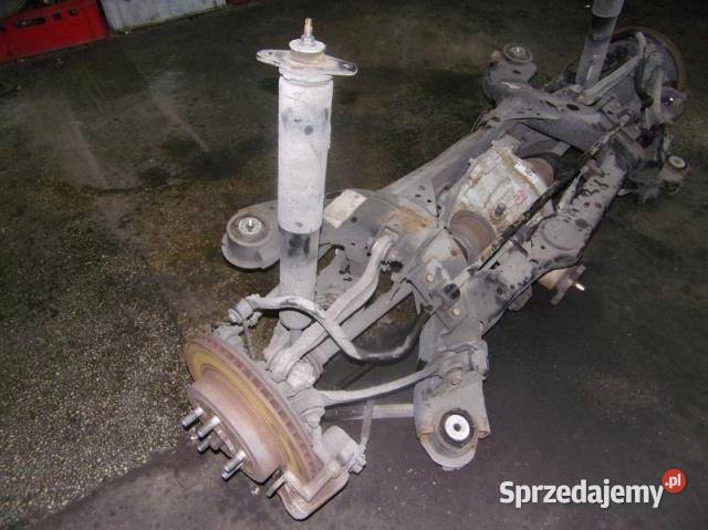 PÓŁOŚ LEWY TYŁ THEMA II 300C 30 CRD osobowe sprzedam