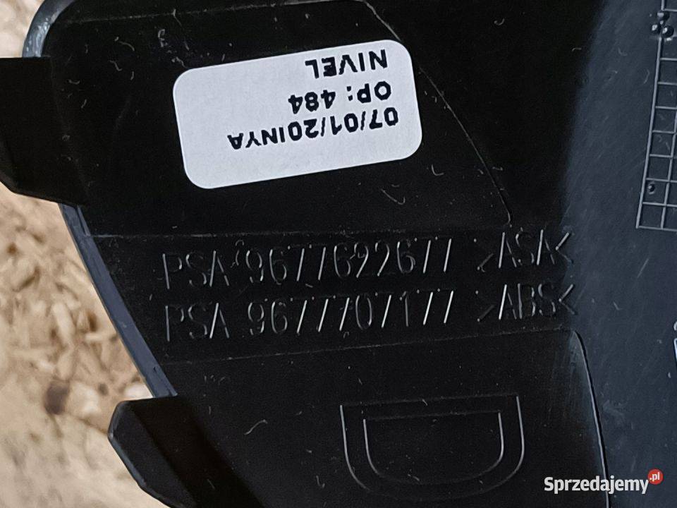CITROEN BERLINGO III RAMKA HALOGENU PRAWY PRZÓD Atrapy wielkopolskie Pleszew sprzedam