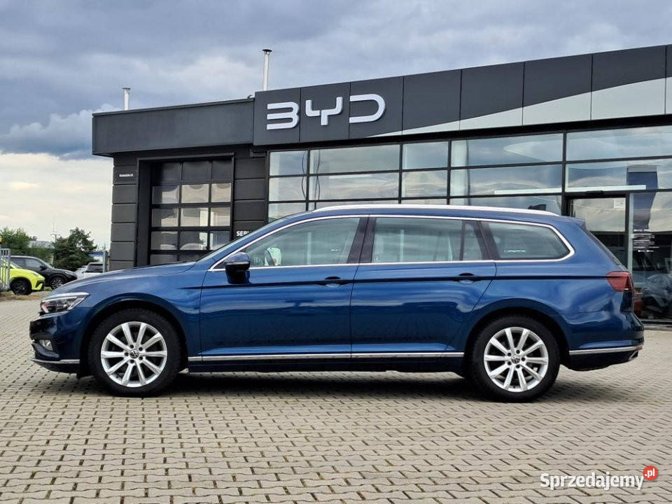 Volkswagen Passat 2022r FV 23 4x4 Automat Navi Rok produkcji 2022 Tychy sprzedam