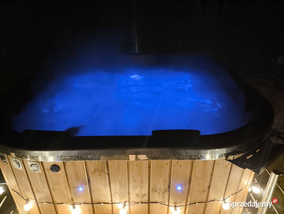 Duże mobilne jacuzzi zarejestrowane sprzedam