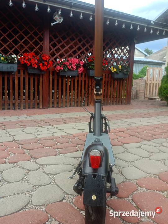 Hulajnoga elektryczna Kosina