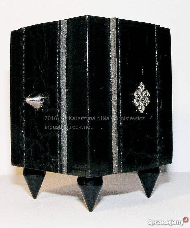 Oryginalny czarny świecznik na tealight ćwieki małopolskie Kraków