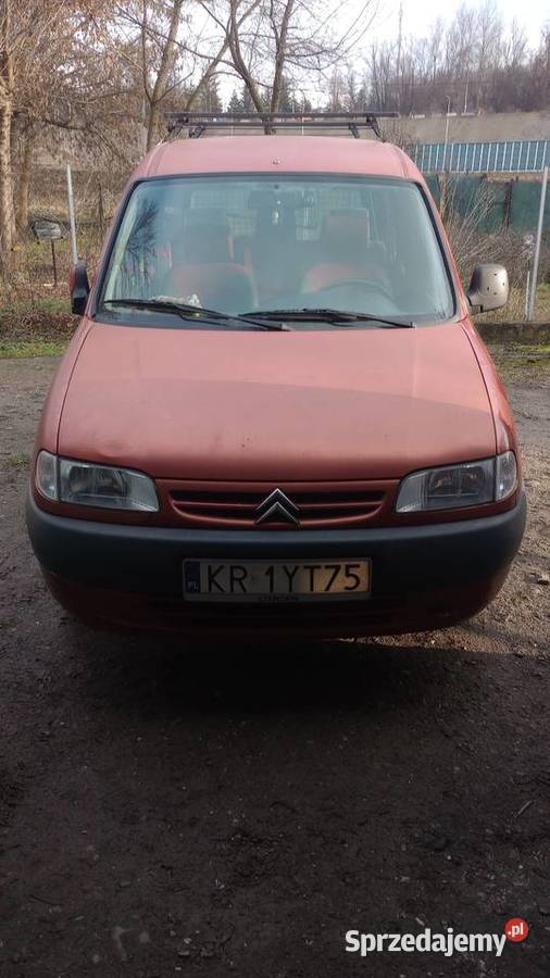 Citroen Berlingo benzyna 14 plus hak Kraków