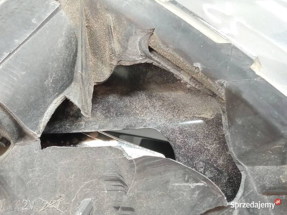 LAMPA PRZÓD LEWA EUROPA H7 31420003 Volvo V40 II świętokrzyskie