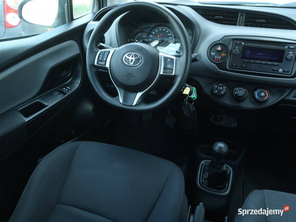 Toyota Yaris 10 VVTi Piaseczno sprzedam