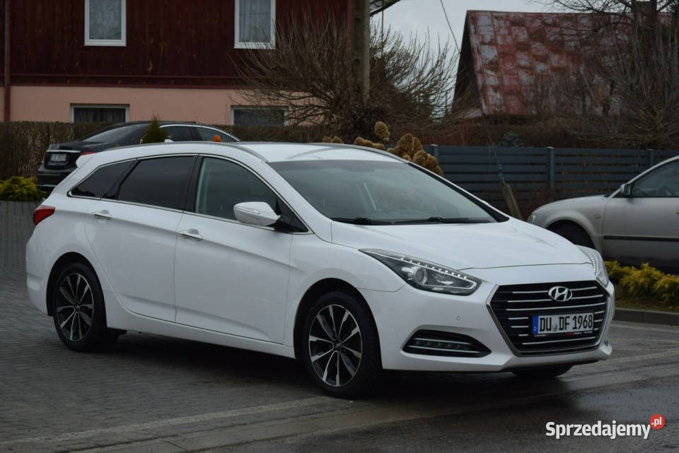 Hyundai i40 17D Navi Kamera Led Hak 2017r podkarpackie Majdan Sieniawski