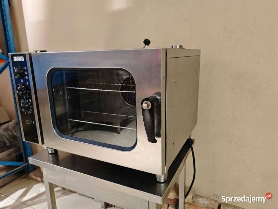 Piec konwekcyjnoparowy Zanussi 6GN 11 77 kW stan Góra