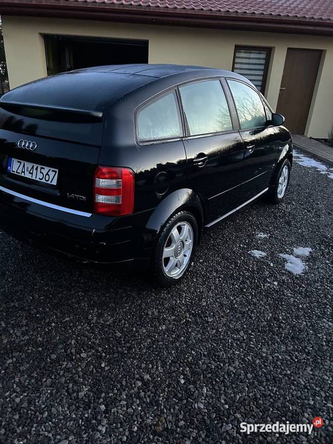 Audi A2 ekonomiczny niezawodny czarny sprzedam
