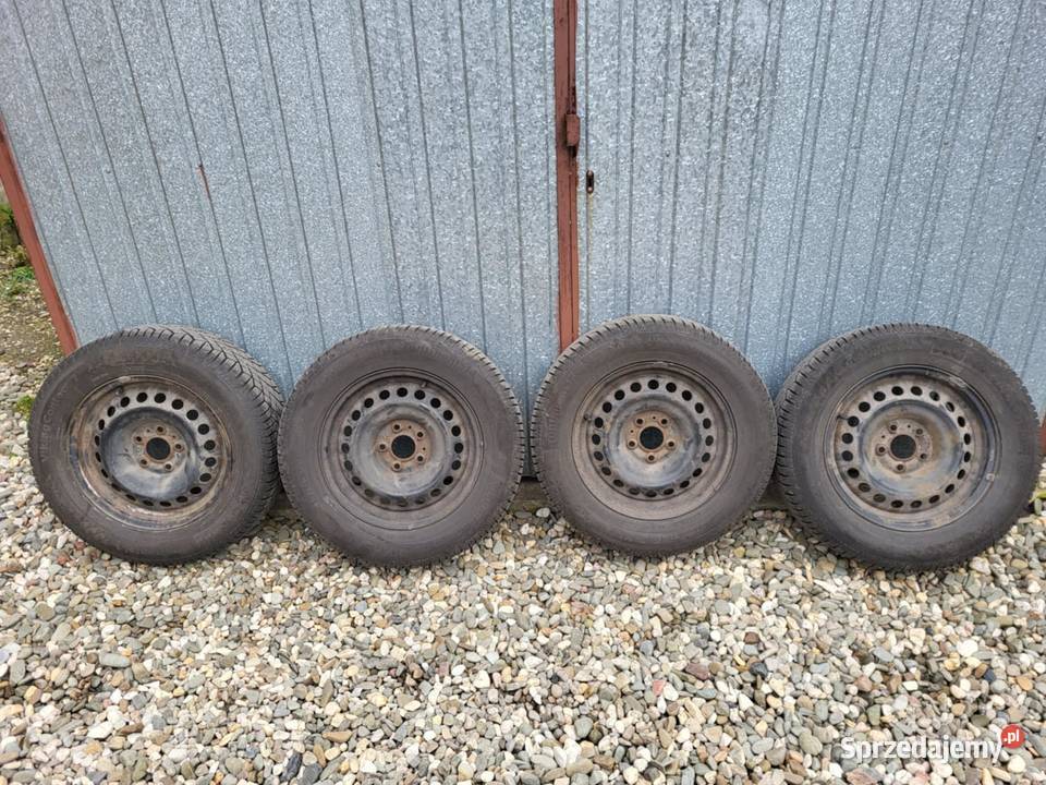Sprzedam opony zimowe felgi łódzkie Jeżów