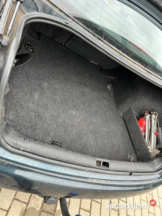 AUDI A4 B5 1996r 16 MPI PBLPG