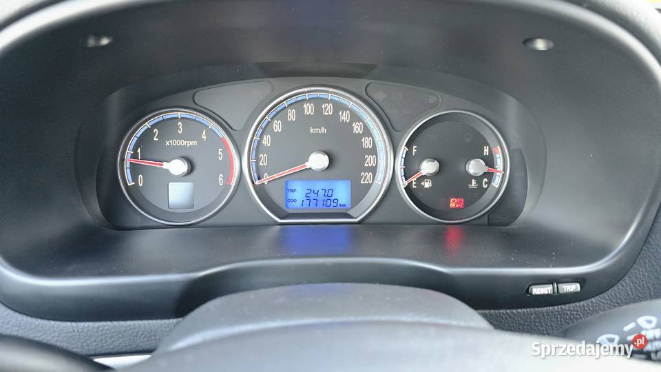 HYUNDAI SANTA FE 4X4 7OSOBOWY MAŁY PRZEBIEG Męcina