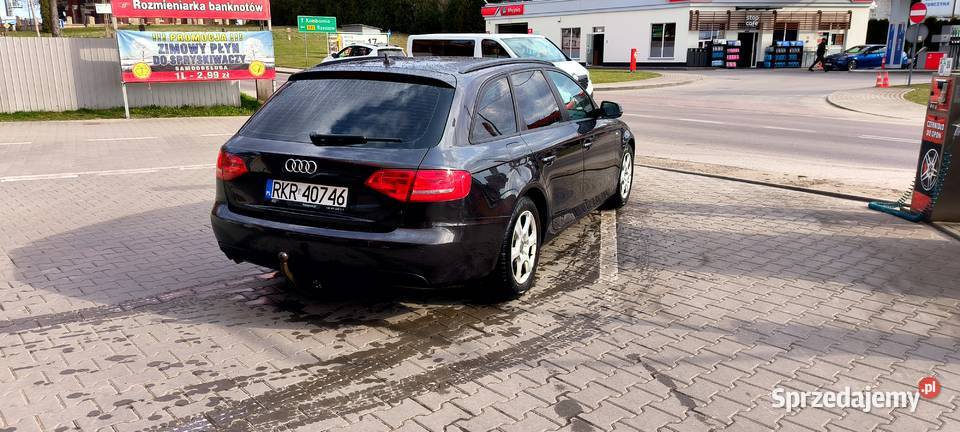 AUDI A4B8 AVANT 20 TDI SLINE Korczyna