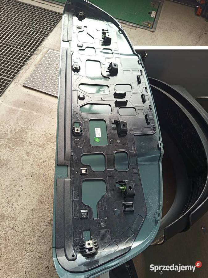 Spoiler tylnej klapy BMW X1 u11 orginalny podkarpackie Rzeszów