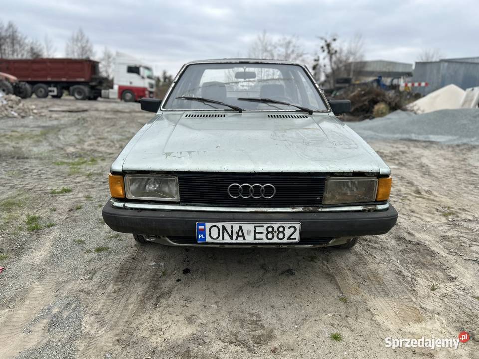 Audi 80B2 wąska lampa 83 Sedan / Limuzyna Namysłów