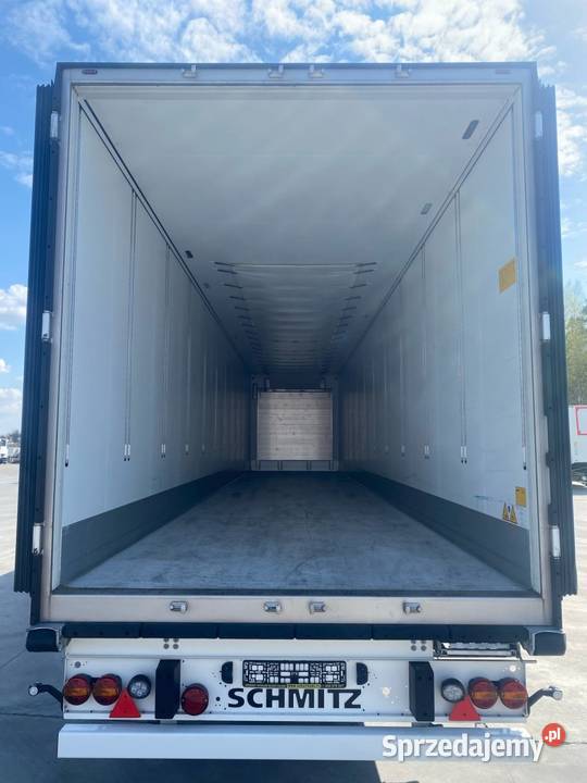 Chłodnia Schmitz Doppelstock podwójny załadunek Schmitz Cargobull Józefów