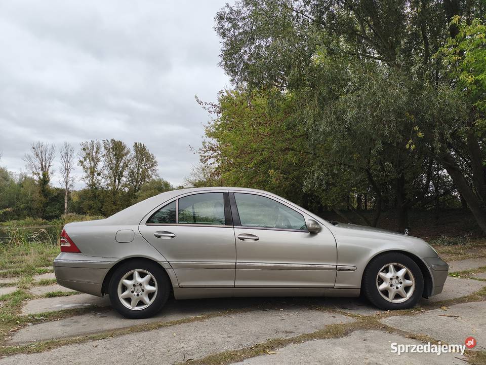 Mercedes w203 22 CDI 143 2003 143KM mazowieckie Pruszków