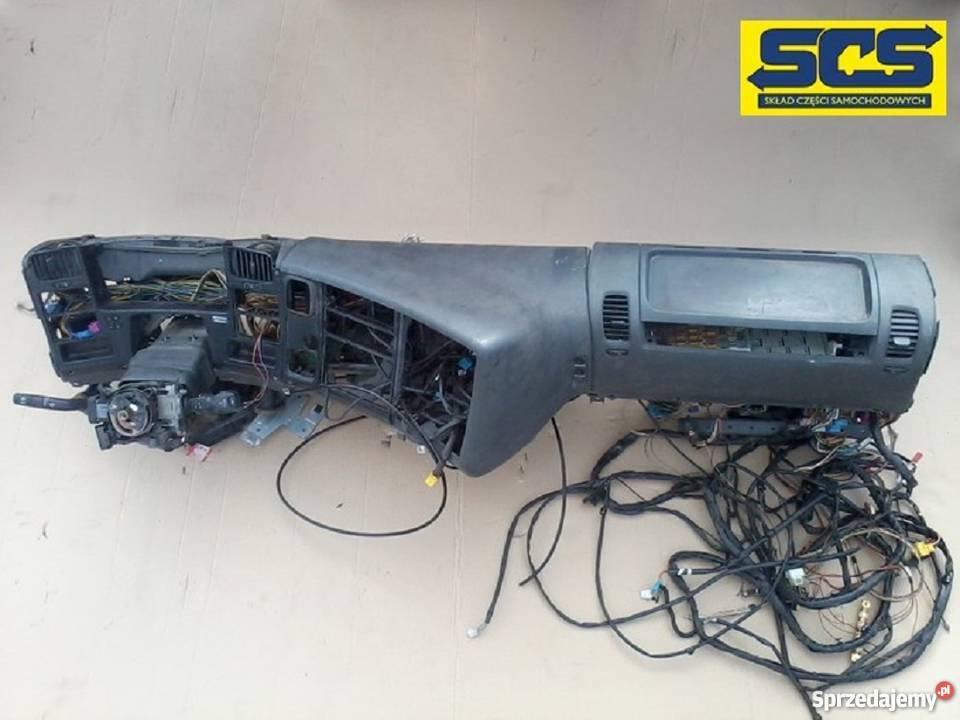 SCANIA R KONSOLA DESKA ROZDZIELCZA NA CZĘŚCI lubuskie Bieleń