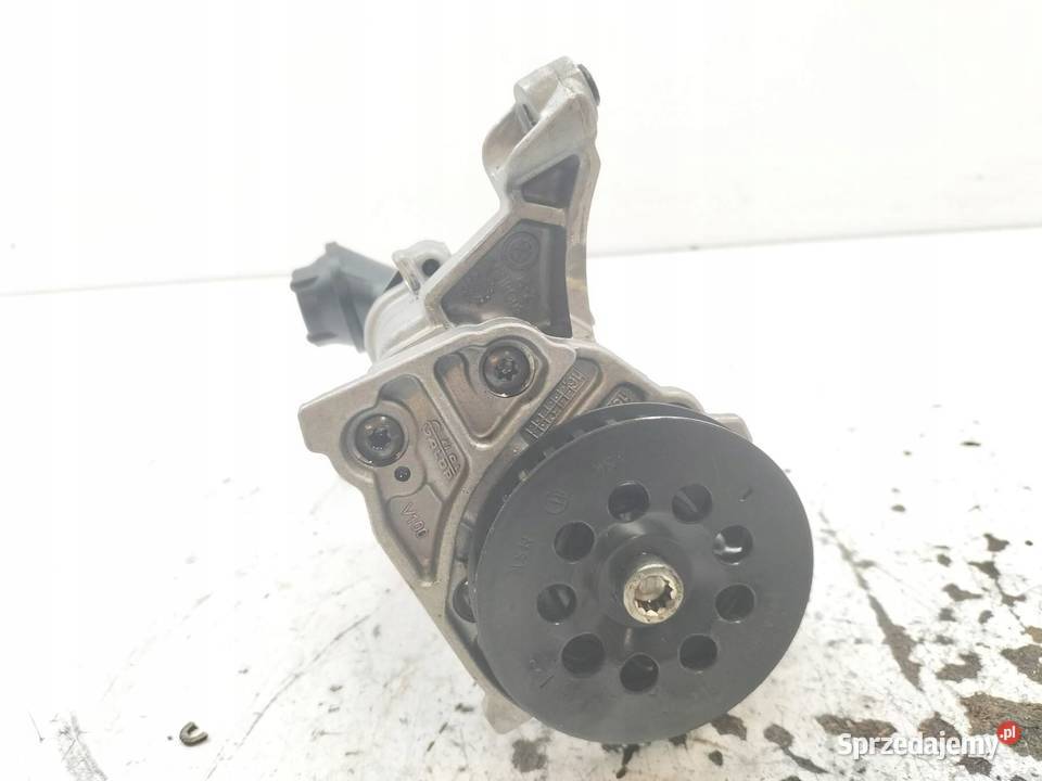 POMPA OLEJU 04L145408T 20 TDI Audi A3 III 2013