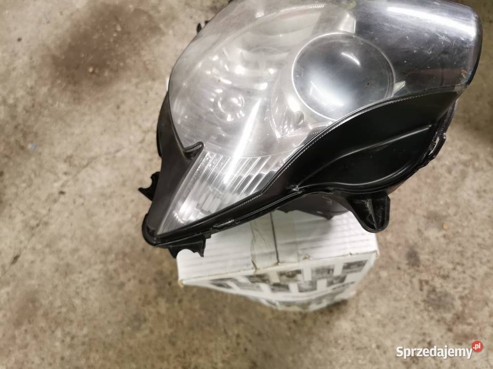 Reflektor lampa Suzuki GsxR 600 k6 k7 Europa Bydgoszcz