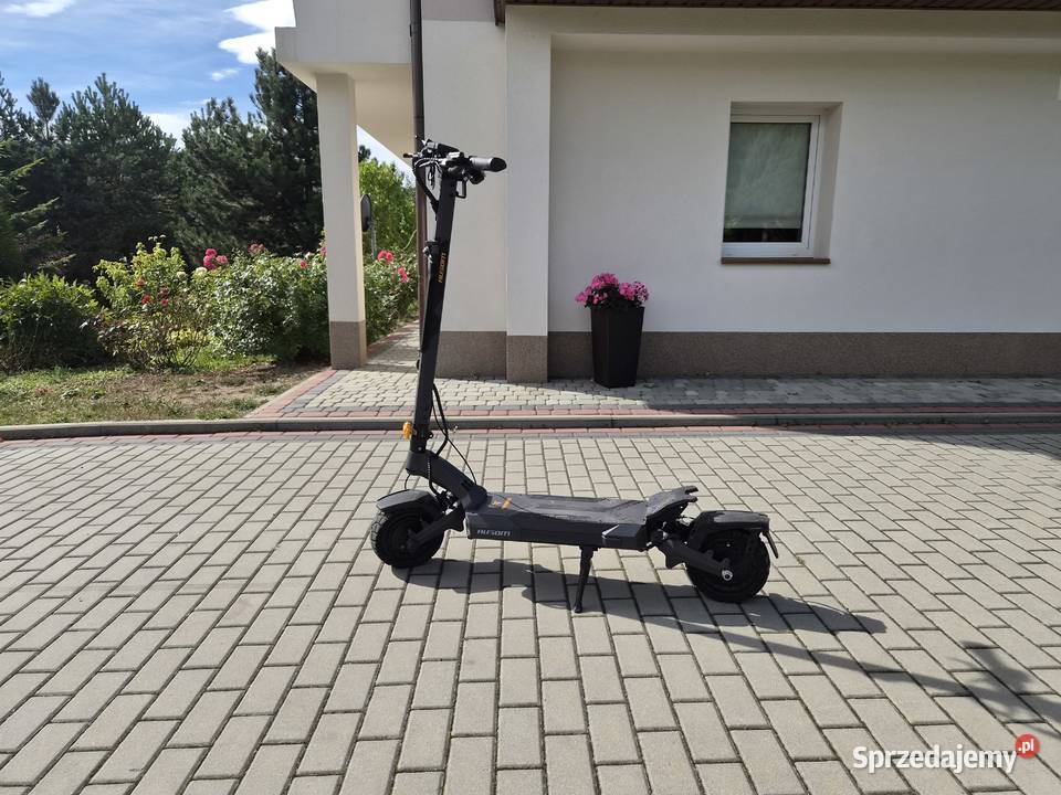 Hulajnoga AUSOM DT2 pro 343 kupiona lipiec 2026 Hulajnogi elektryczne Wiśniowa