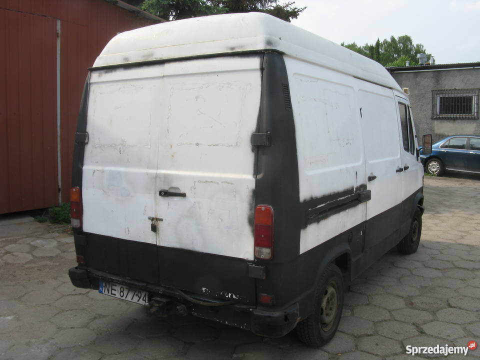 Mercedes 207 kaczka 24 Diesel nieuszkodzony warmińsko-mazurskie Olsztyn