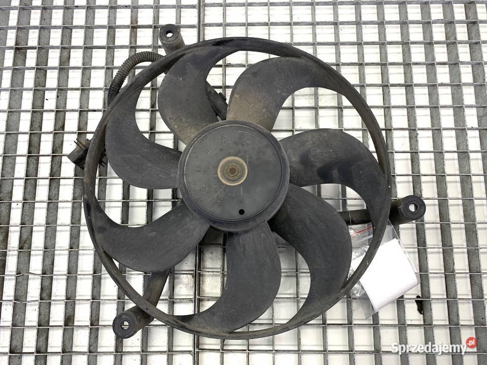 WENTYLATOR CHŁODNICY AUDI A3 8L 19 110