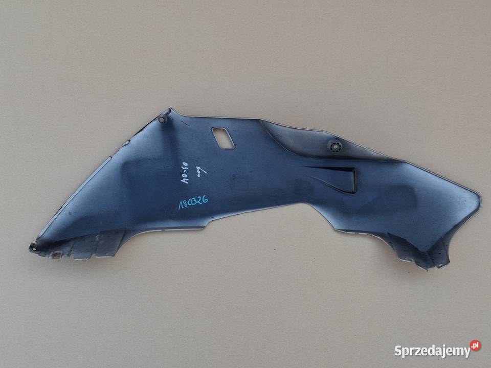 HONDA CBR 600RR PŁUG PRAWY OWIEWKA OSŁONA PRAWA Szyby i owiewki Bieleń
