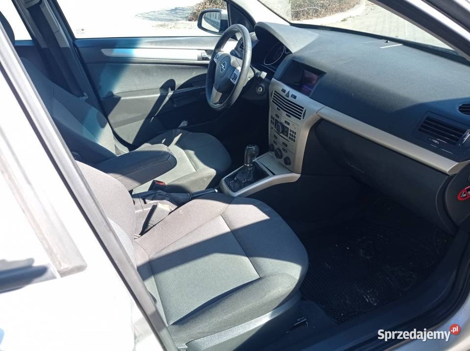 Opel Astra 17 CDTI Zadbany Klima ważne Opłaty manualna Astra łódzkie Rawa Mazowiecka