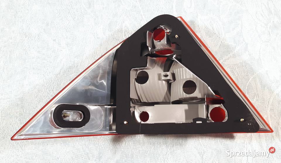 LAMPA PRAWY TYŁ MERCEDES W203 A2038200266 lampy tylne Mielęcin sprzedam