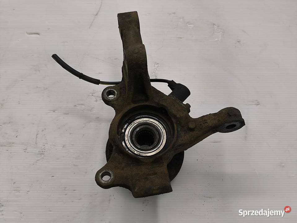 ZWROTNICA PRAWY PRZÓD TOYOTA AVENSIS II T25 18