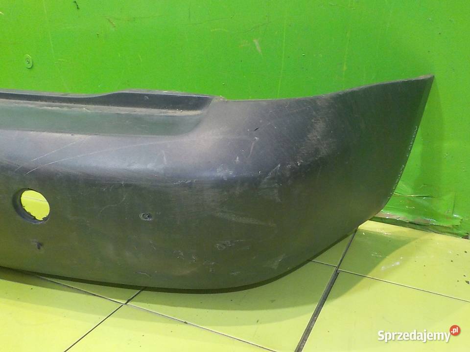 VW CADDY III LIFT 11r VAN zderzak tyl Suków