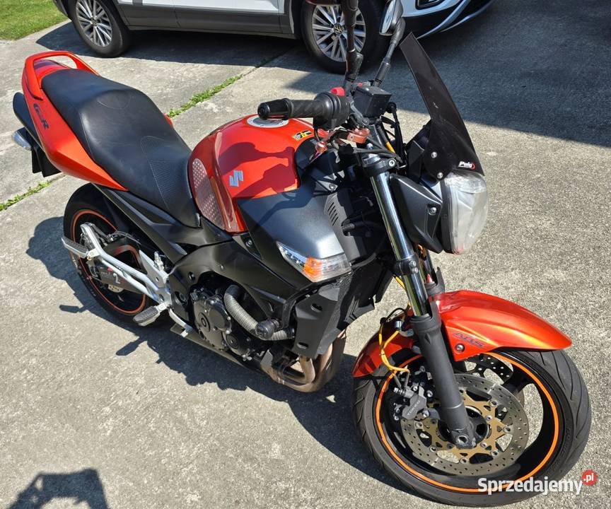 Motocykl Suzuki GSR600 Rytro