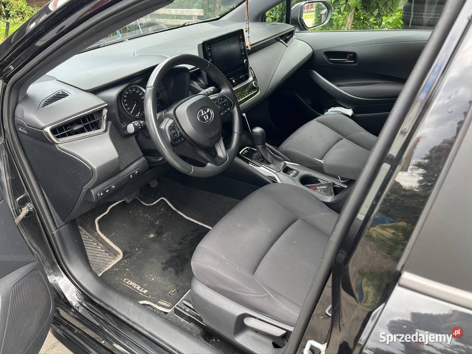 Corolla hybrid 18 kupiony w polskim salonie Białystok