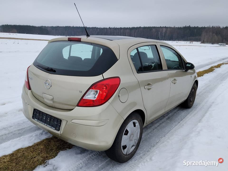 Opel Corsa D 2008 12 80 lakier metallic Rudna Wielka