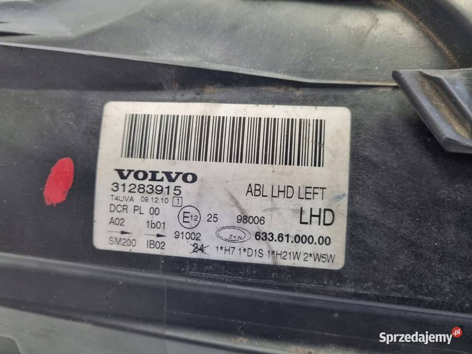 LEWA LEWY Volvo V70 III XC70 PRZEDNIA LAMPA Rudka